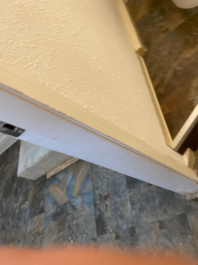 Building Photo - Aspen Ave - BLUE