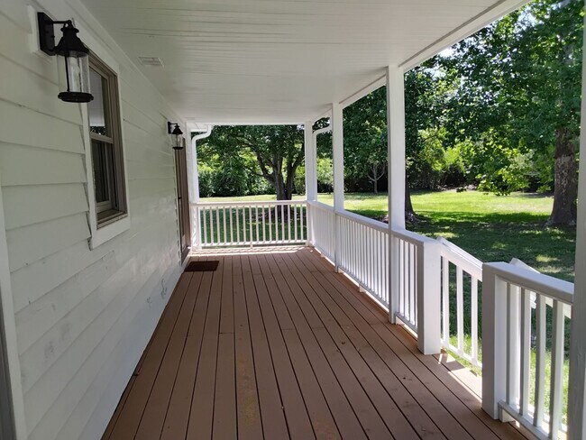 Building Photo - 4331 NC-24