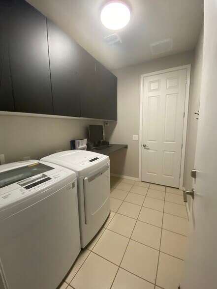 Building Photo - 2536 W Royer Rd