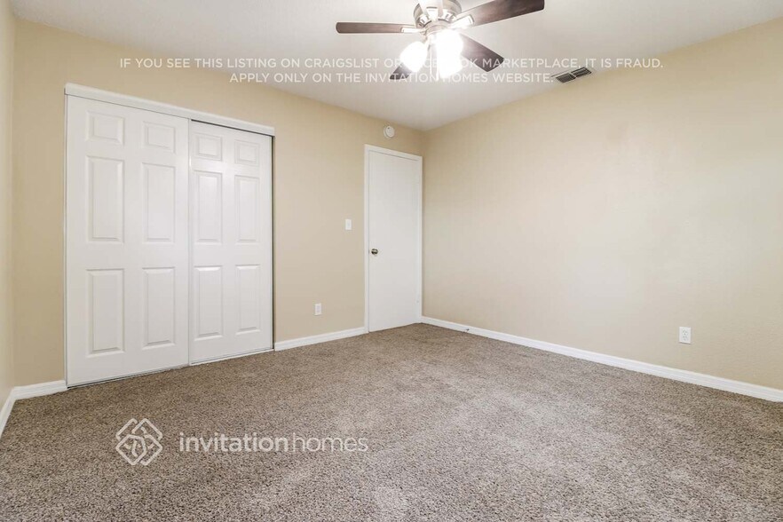 Building Photo - 5650 19th Ave N