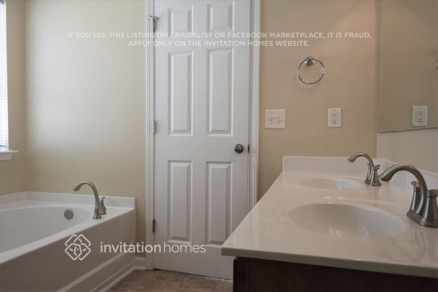 Building Photo - 1267 Folkstone Ridge Ln