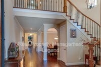 Building Photo - 2826 Exeter Dr