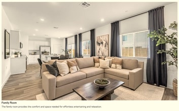 Building Photo - 4446 Buckingham Ave