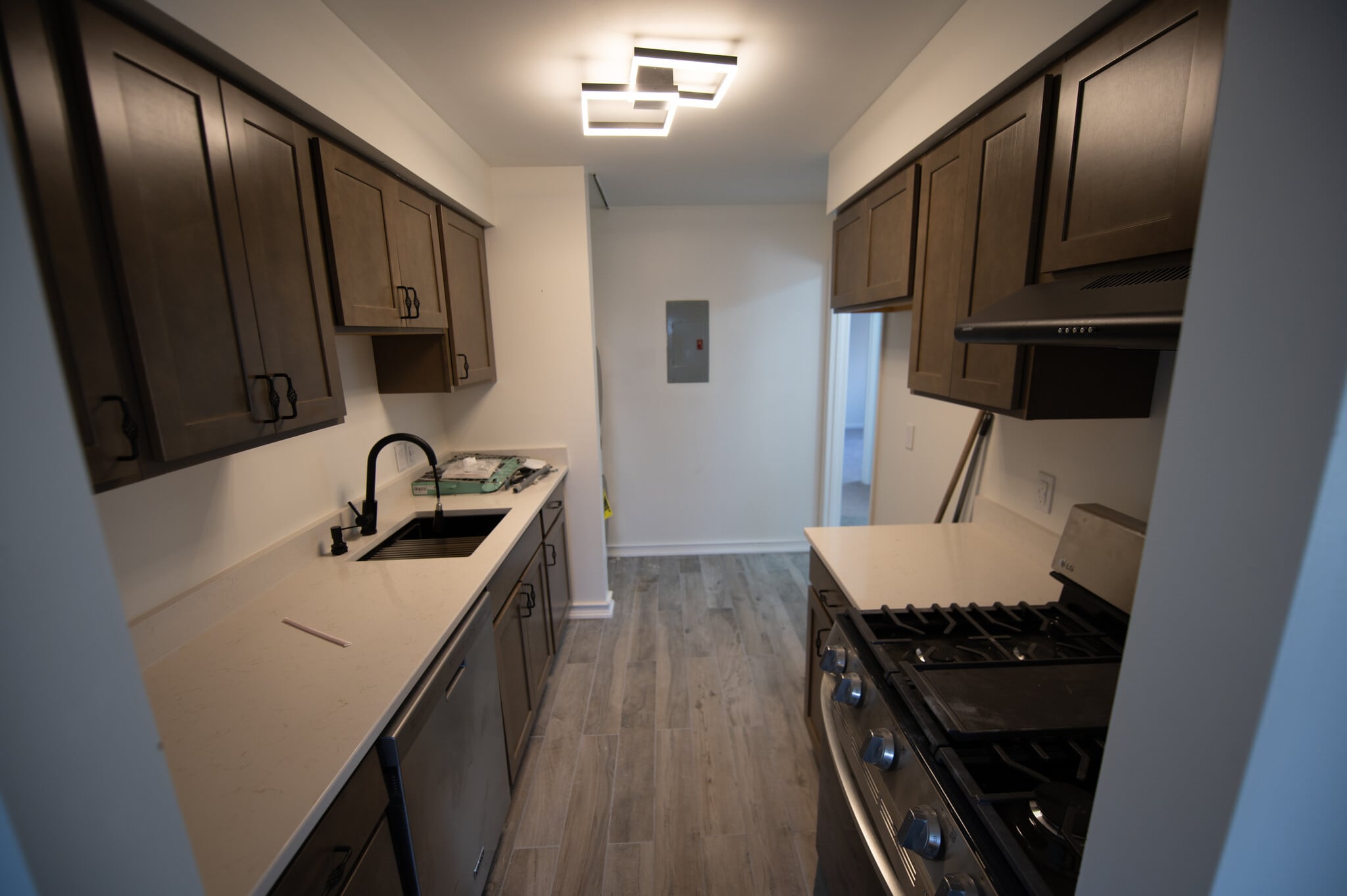 Building Photo - 3107 Pine Cone Ct