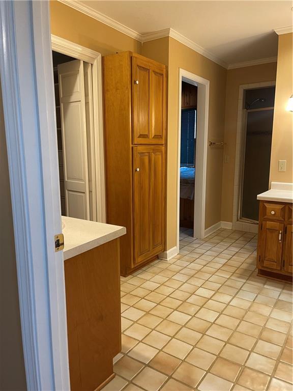 Building Photo - 119 Woodlawn Dr NE