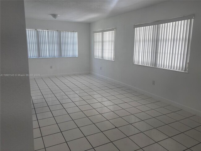 Building Photo - 29830 SW 152nd Ave