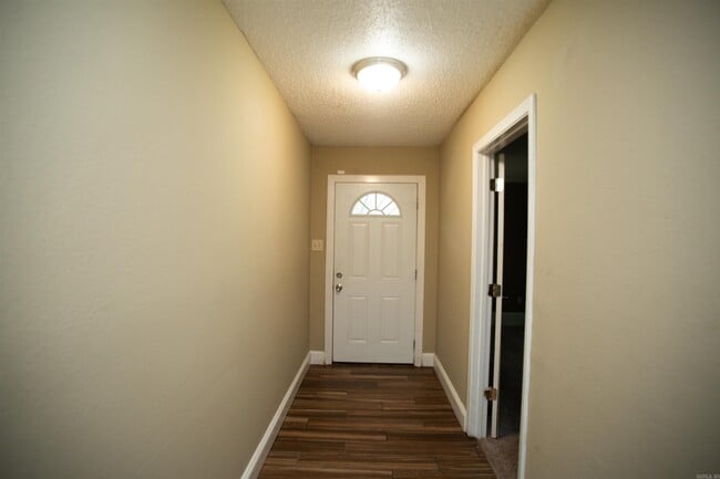 Building Photo - 36 Melinda Dr