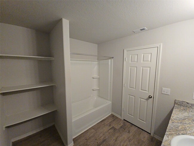 Building Photo - 14323 Galiant Run Ln