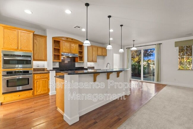 Building Photo - 1801 Riverview Ave