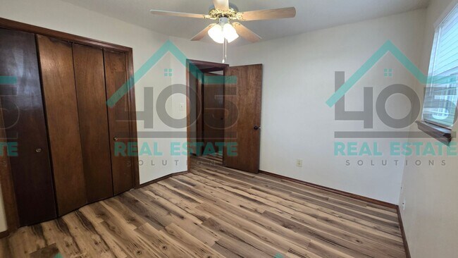 Building Photo - 3 Bed Rental in Norman