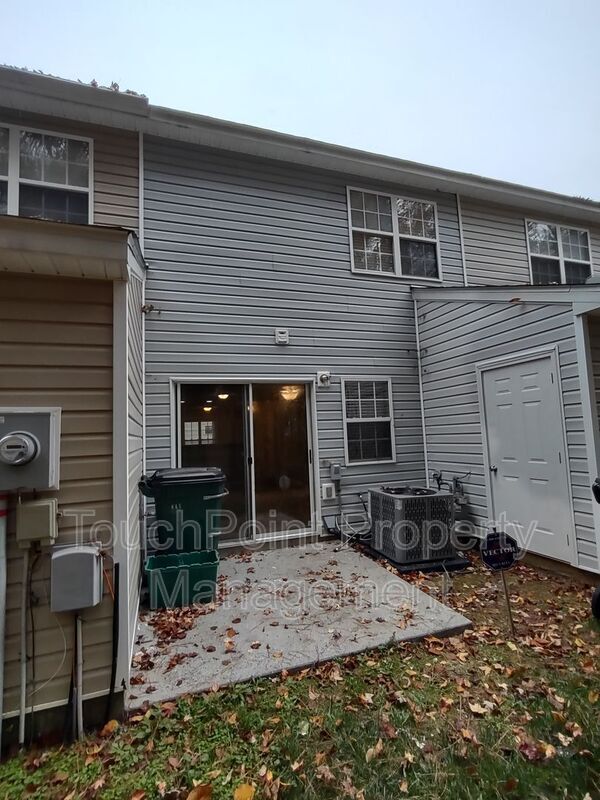 Building Photo - 10215 Reindeer Way Ln