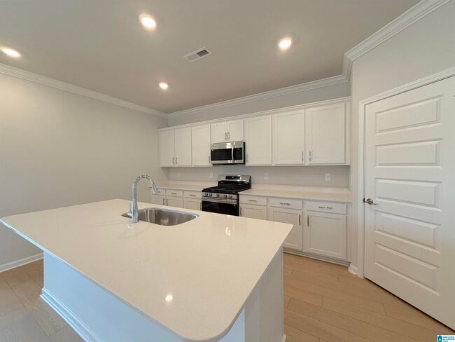 Building Photo - 309 Allene Wy