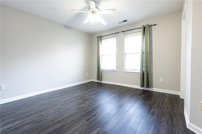 Building Photo - 3622 Ginnis Rd