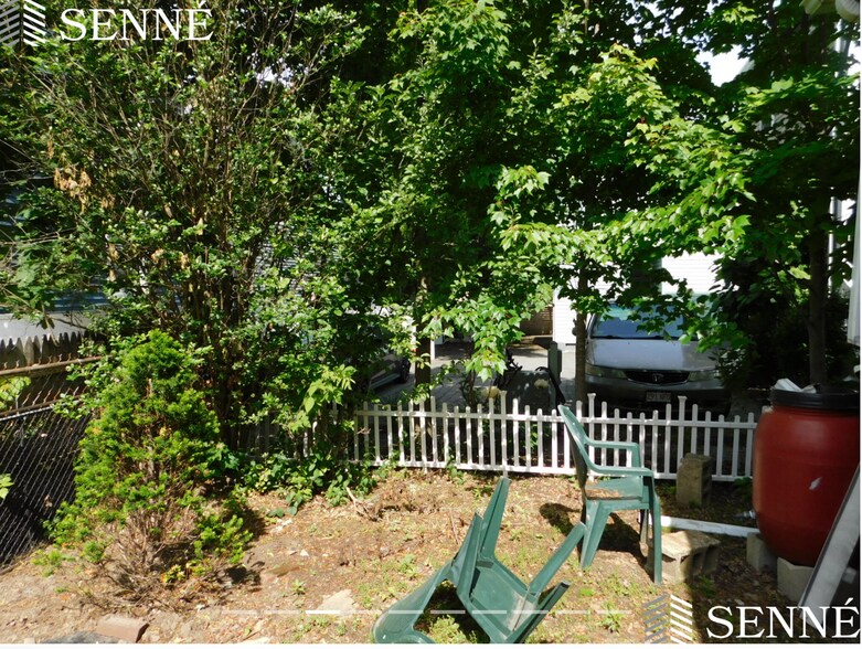 Building Photo - 12 Fiske Ave