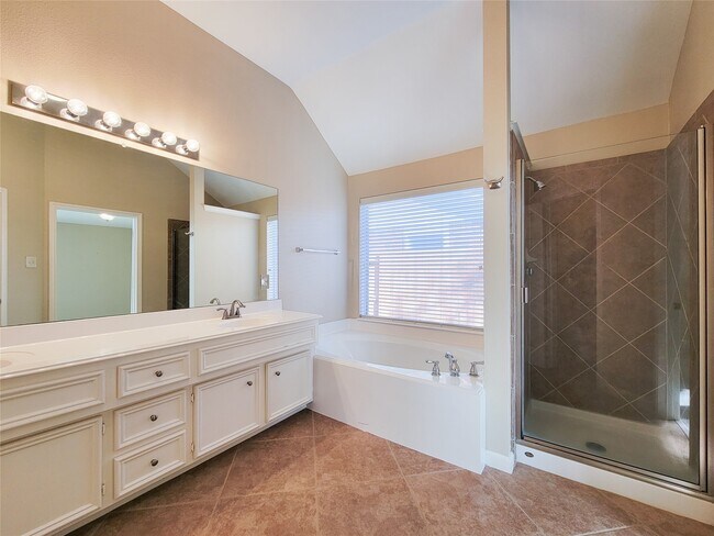 Building Photo - 9514 Garnet Falls Ln