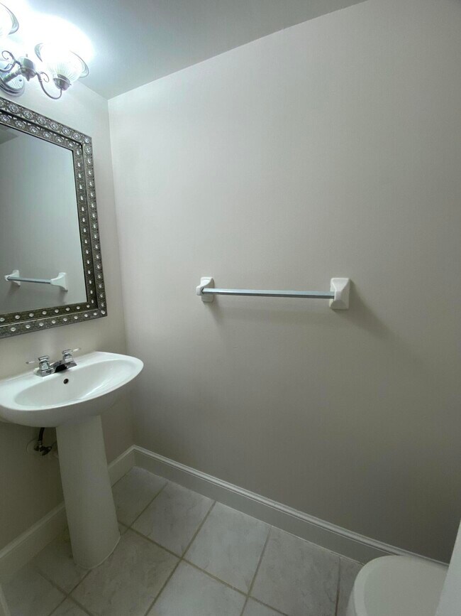 Building Photo - 932 Kokomo Key Ln