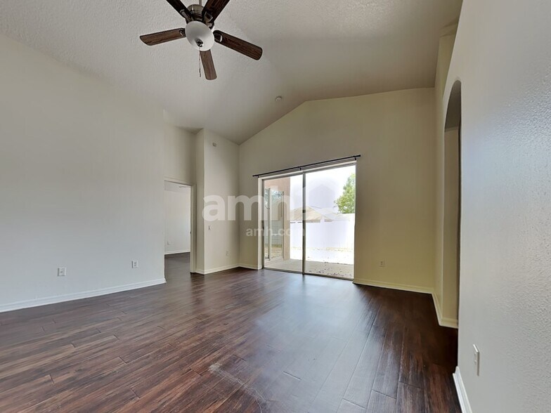 Building Photo - 509 Sunset Beach Ct