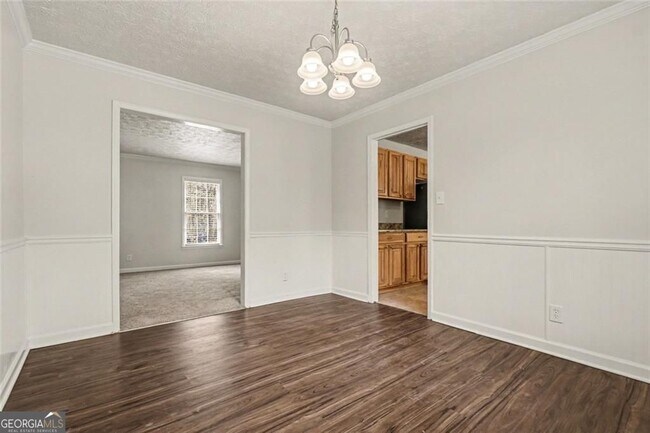 Building Photo - 175 Woodsong Dr
