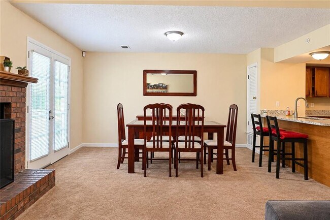 Building Photo - 3025 Sand Wedge Cir