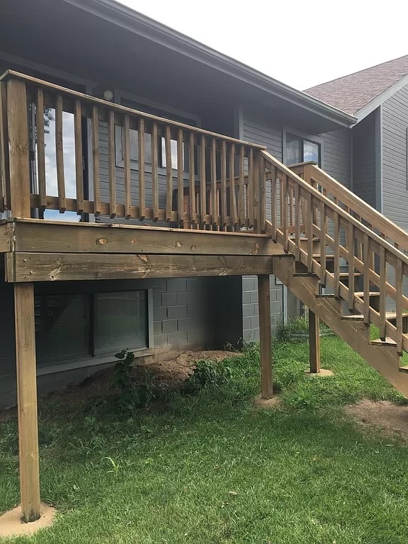 Building Photo - 3405 Comstock Ave