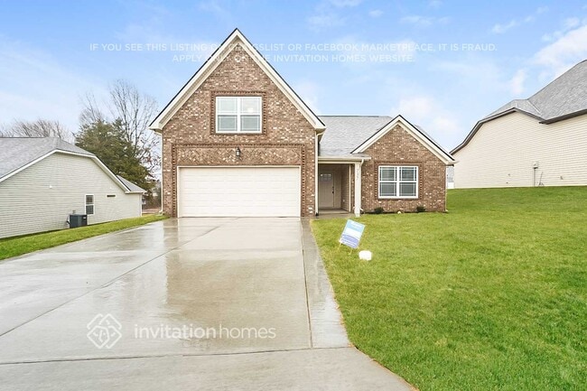 Building Photo - 737 Cedar Ln