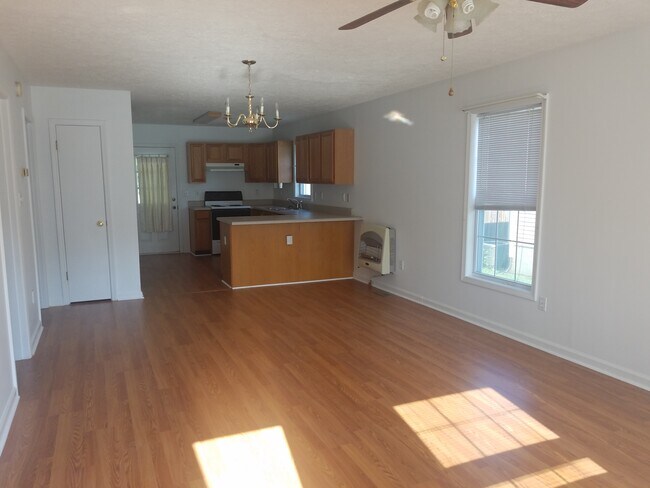 Building Photo - 47 Cypress Villa Ln