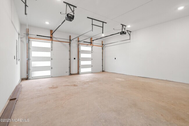 Building Photo - 459 Harnell Ave