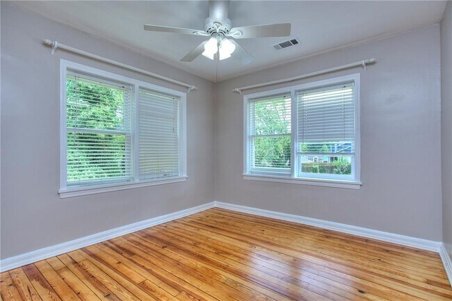 Building Photo - 2067 Brockett Rd