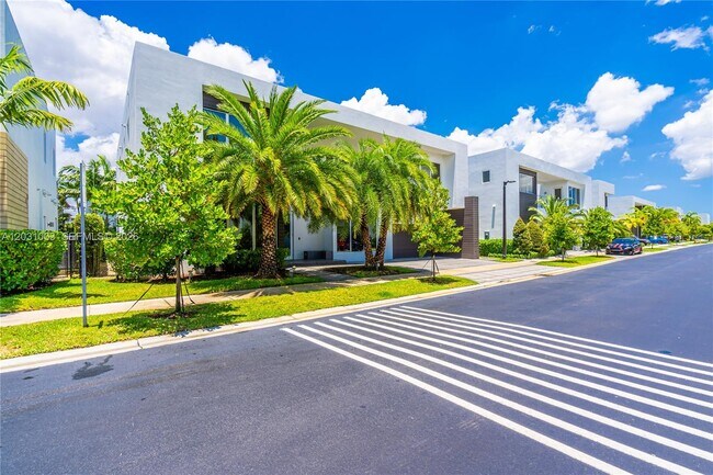 Building Photo - 10267 NW 75th Terrace