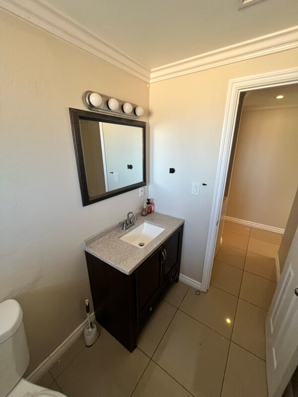 Building Photo - 15392 Morada Rd