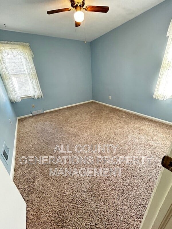 Building Photo - 16402 Webster Rd