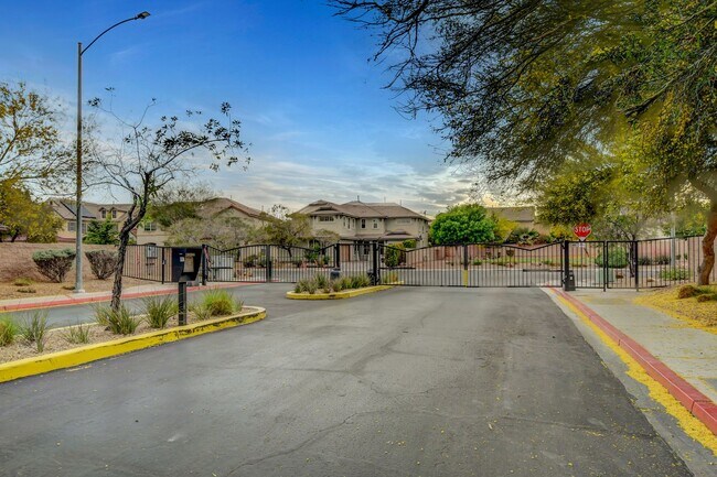 Building Photo - Spacious 4-Bedroom Home for Lease in Gated...
