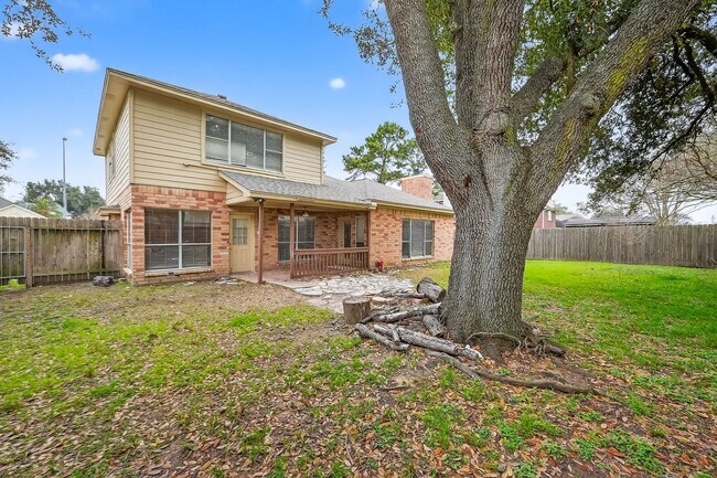 Building Photo - Bear Creek South