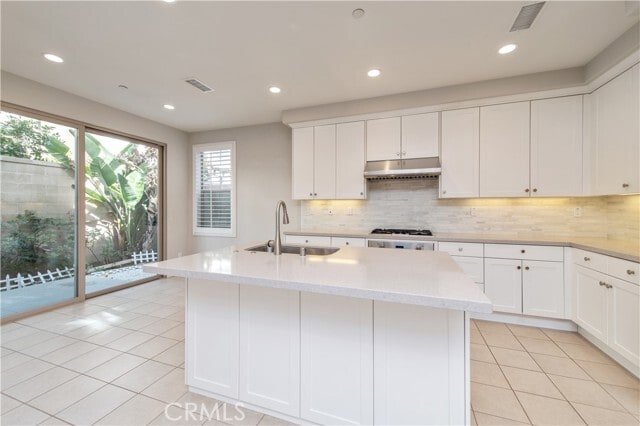 Building Photo - 143 Augustine