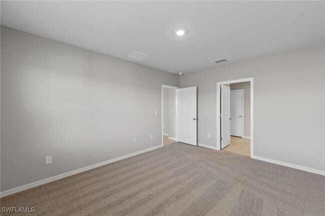 Building Photo - 3639 Crosswater Dr