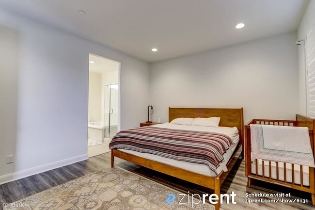 Building Photo - 3 br, 3.5 bath Condo - 7446 Palazzo Place,...