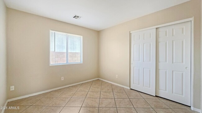 Building Photo - 14160 W Larkspur Dr