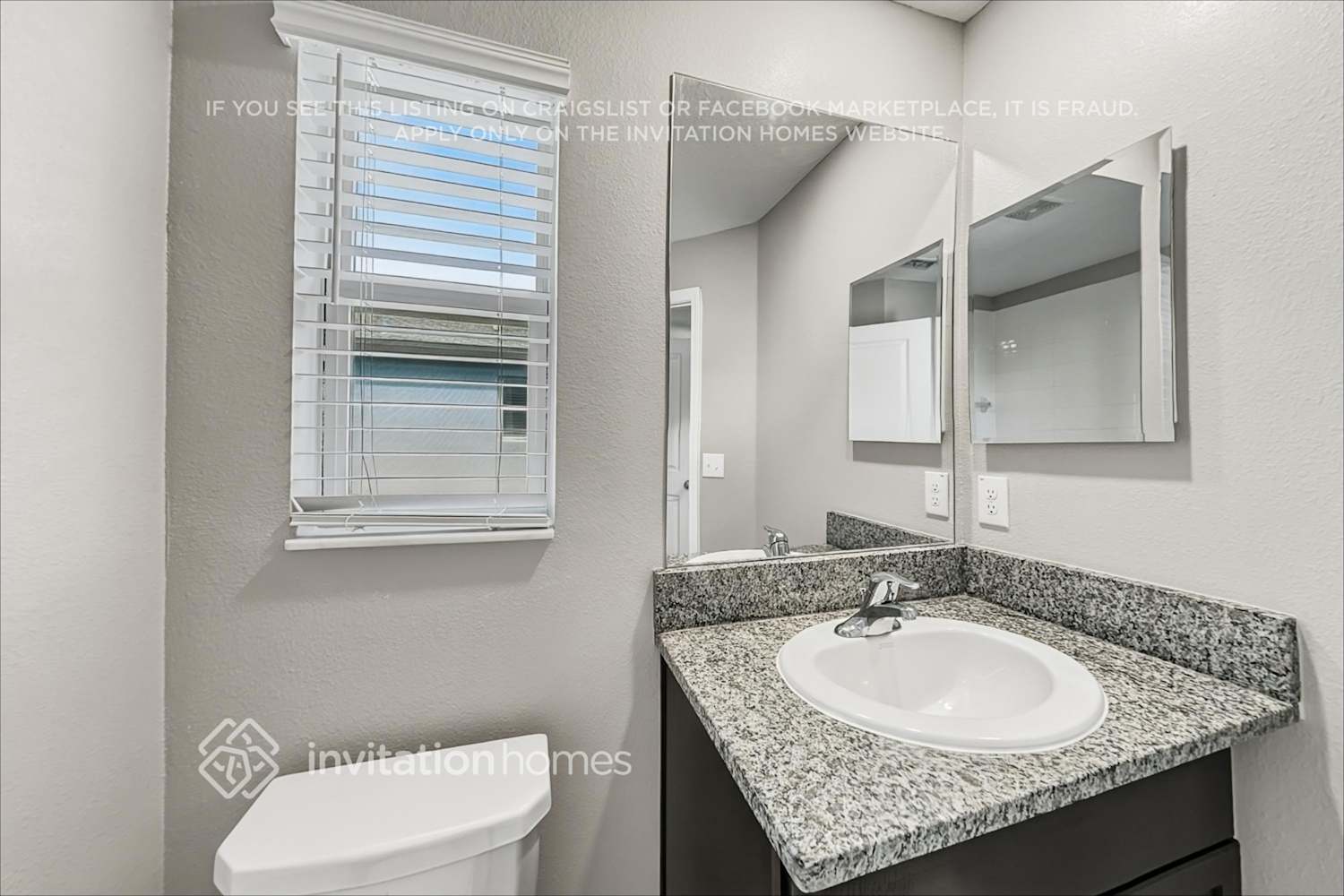 Building Photo - 8471 Druid Oaks Ln