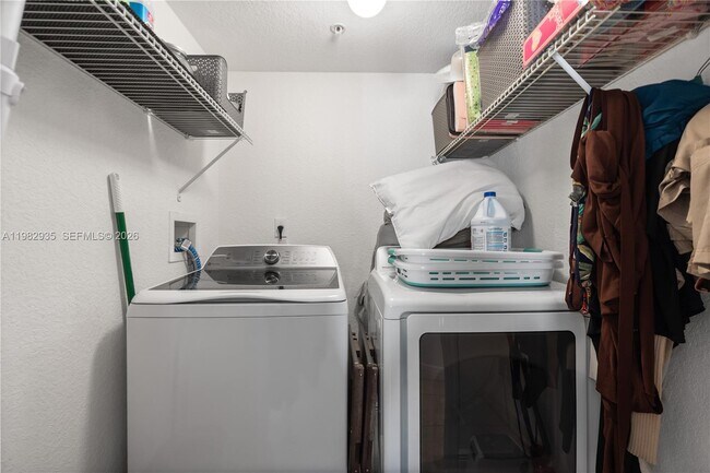 Building Photo - 21130 SW 87th Ave