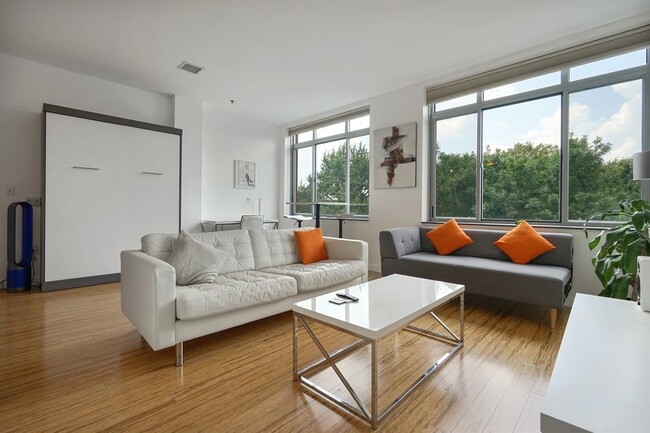 Building Photo - 25 McWilliams Pl