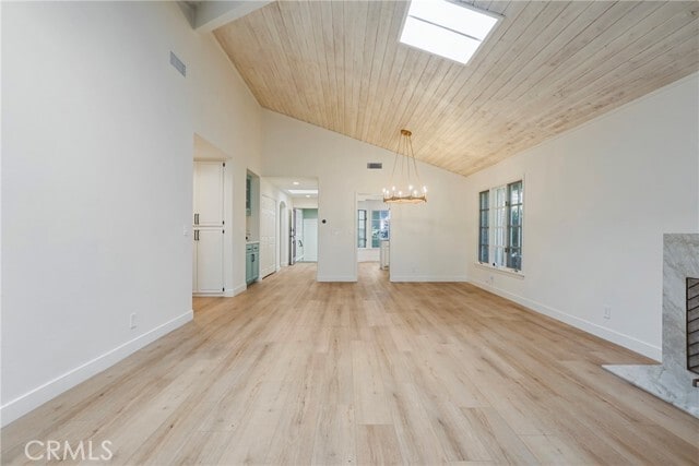 Building Photo - 1 Malaga Pl W