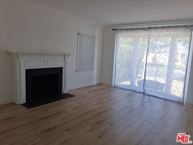 Building Photo - 9157 Haas Ave