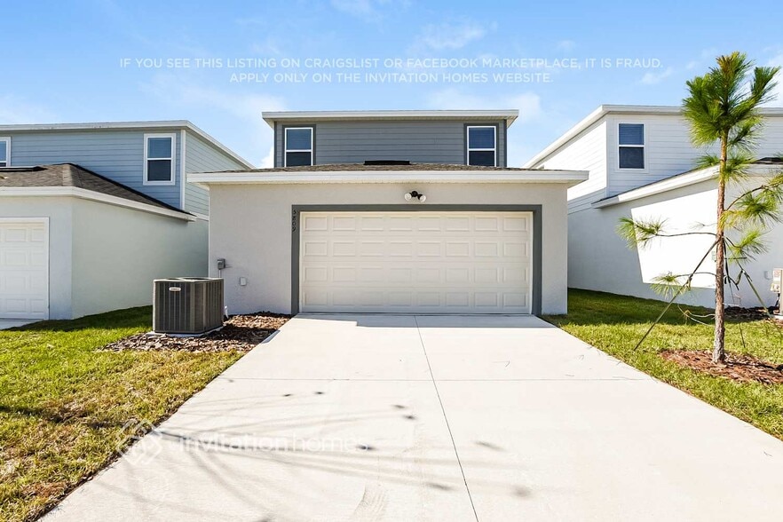 Building Photo - 5809 Sagebrush Aly