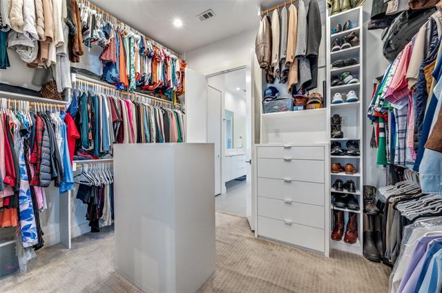 Building Photo - 3925 Lively Ln