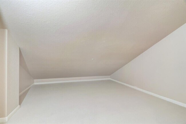 Building Photo - 10300 Morado Cove