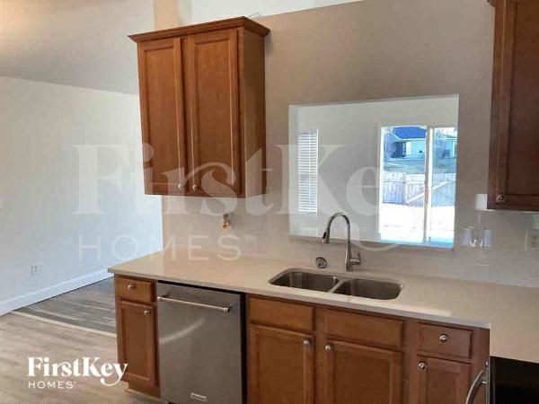 Building Photo - 314 Marisco Way