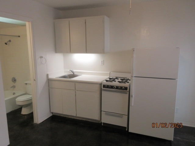 Building Photo - 198 W Mariposa St