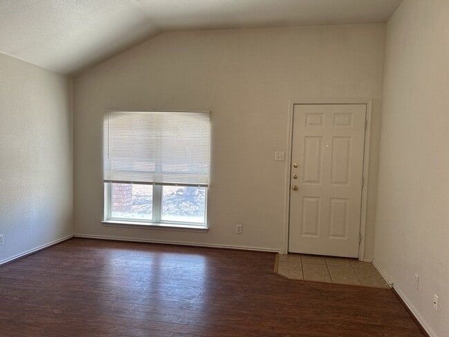 Building Photo - 313 Jeff Gordon Dr