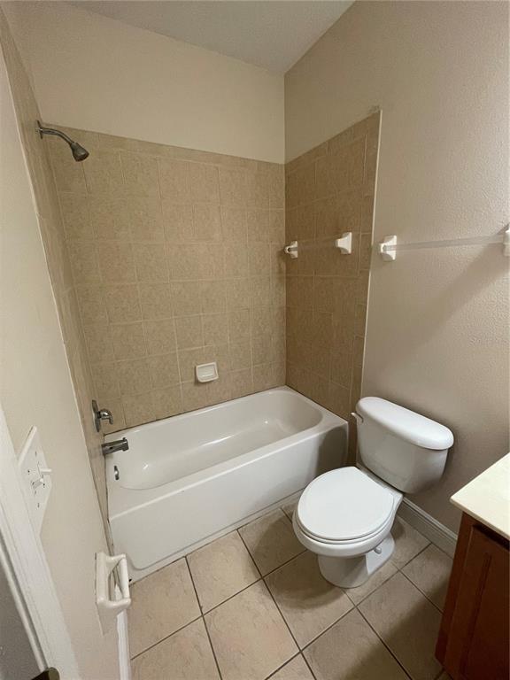 Building Photo - 1046 La Mirada Ct