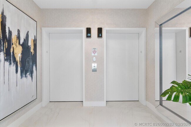 Building Photo - 3100 N Ocean Blvd